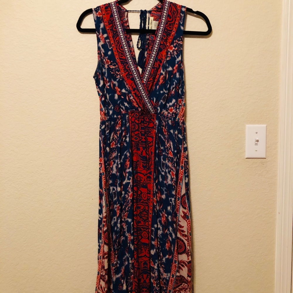 🌟Flying Tomato Sleeveless Midi Dress🌟